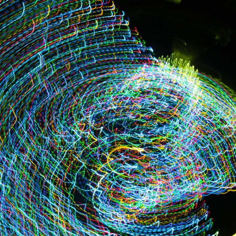 Spectral Currents