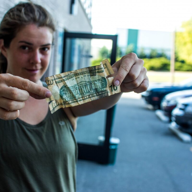 Taylor and Her Lucky $10