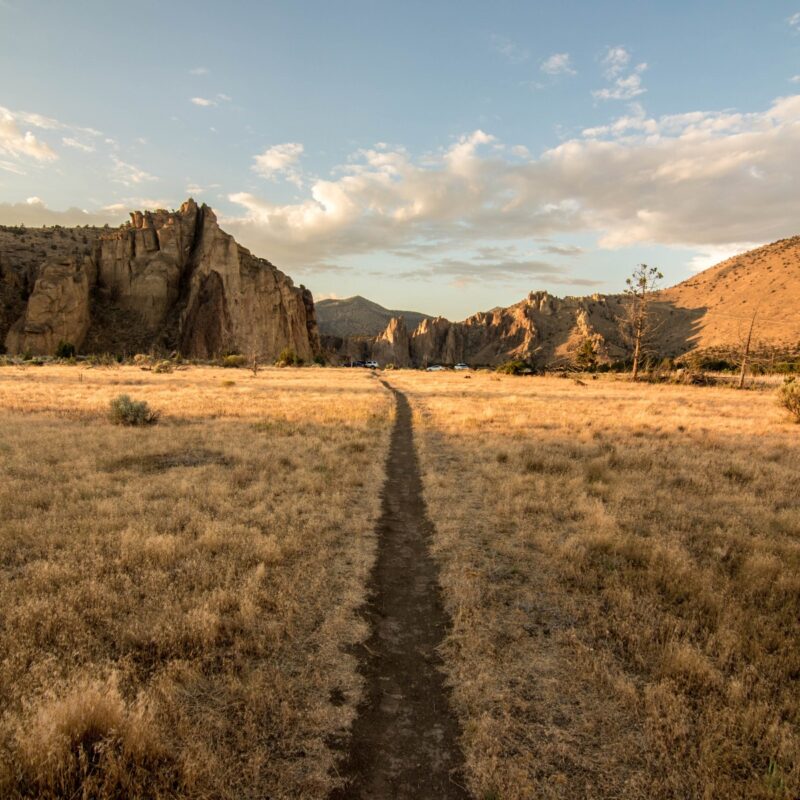 Hiking Trail in Smith Rock State Park