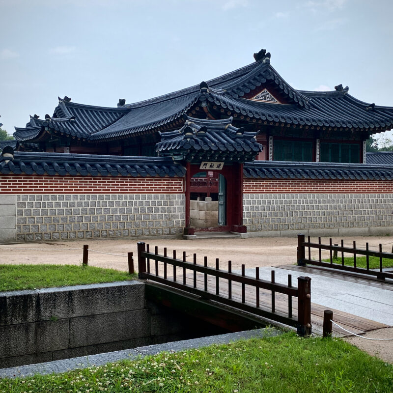 Palace structures and Background Pagoda