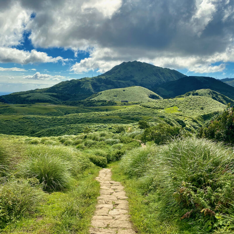 The Path to Qixingshan