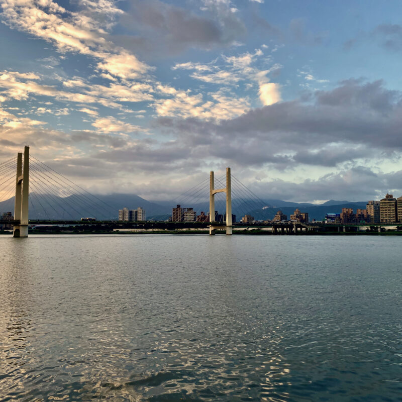 Chongyang Bridge at Dusk
