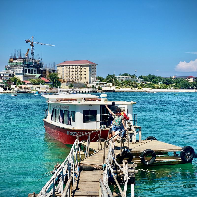 Boat to Olango