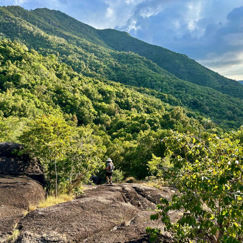 Hiking Phangan
