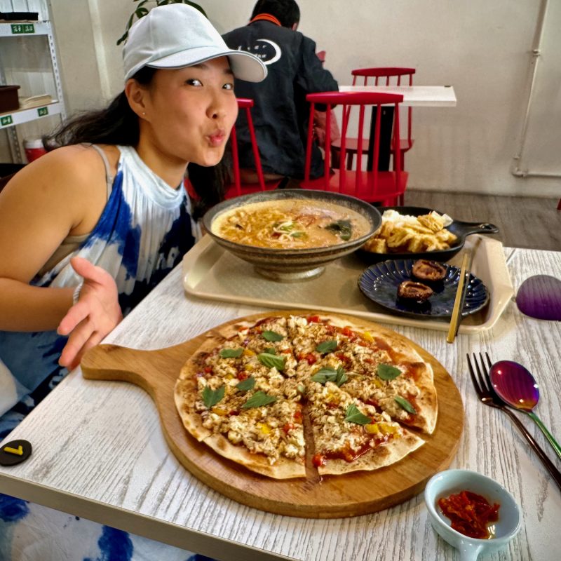Eating Chún Sù