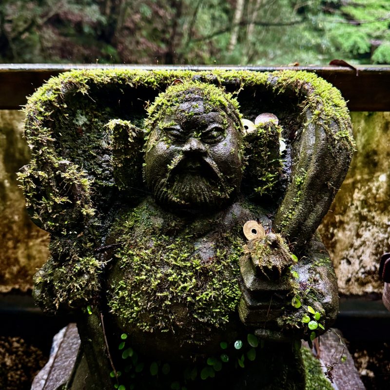 Mossy Deity