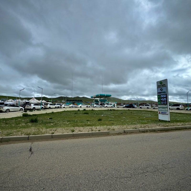 Endless Gas Queues
